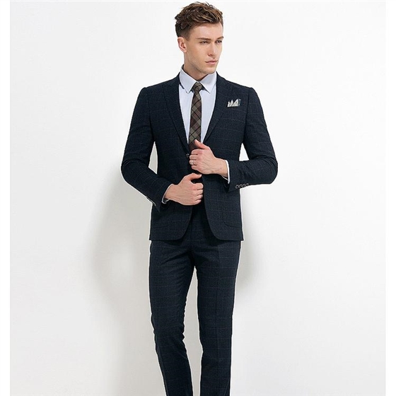 过年的冬天定做西服该怎么穿才好？